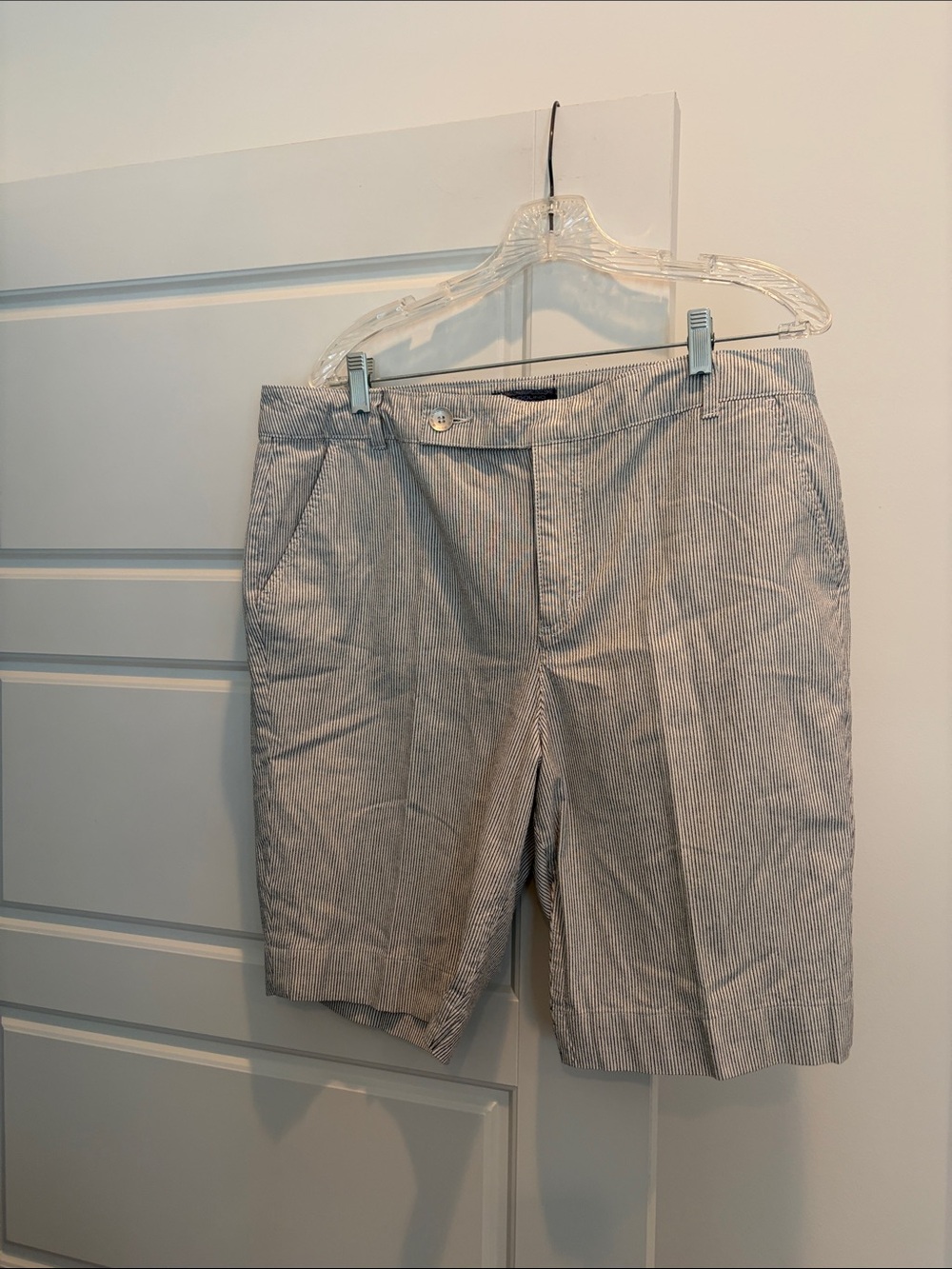 Bandolino Women's Flat Front Shorts - Light Blue/White